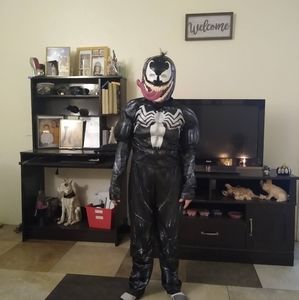 Venom Halloween costume